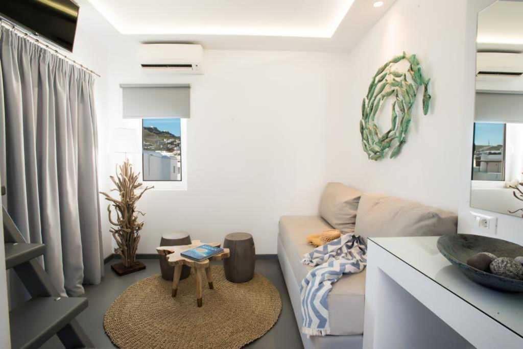 Jonaz Rooms & Suites Mykonos Town Exterior photo