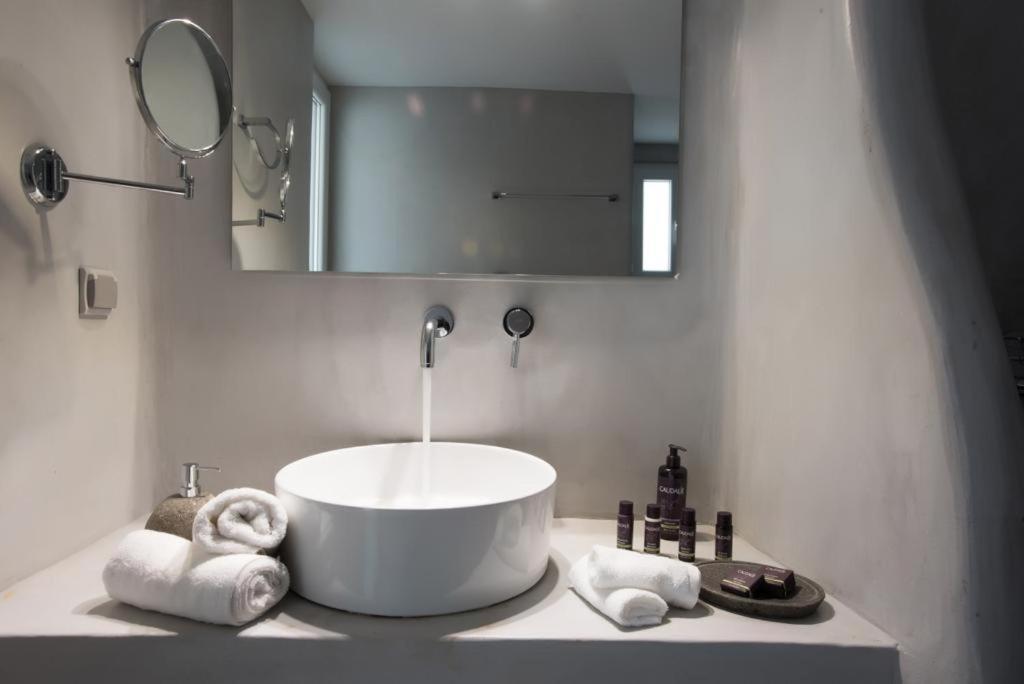 Jonaz Rooms & Suites Mykonos Town Exterior photo